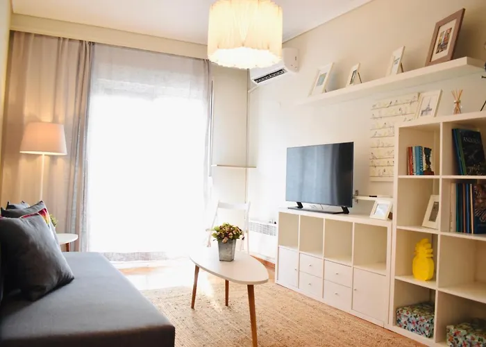 Vasilissis Olgas Sea View Apartment